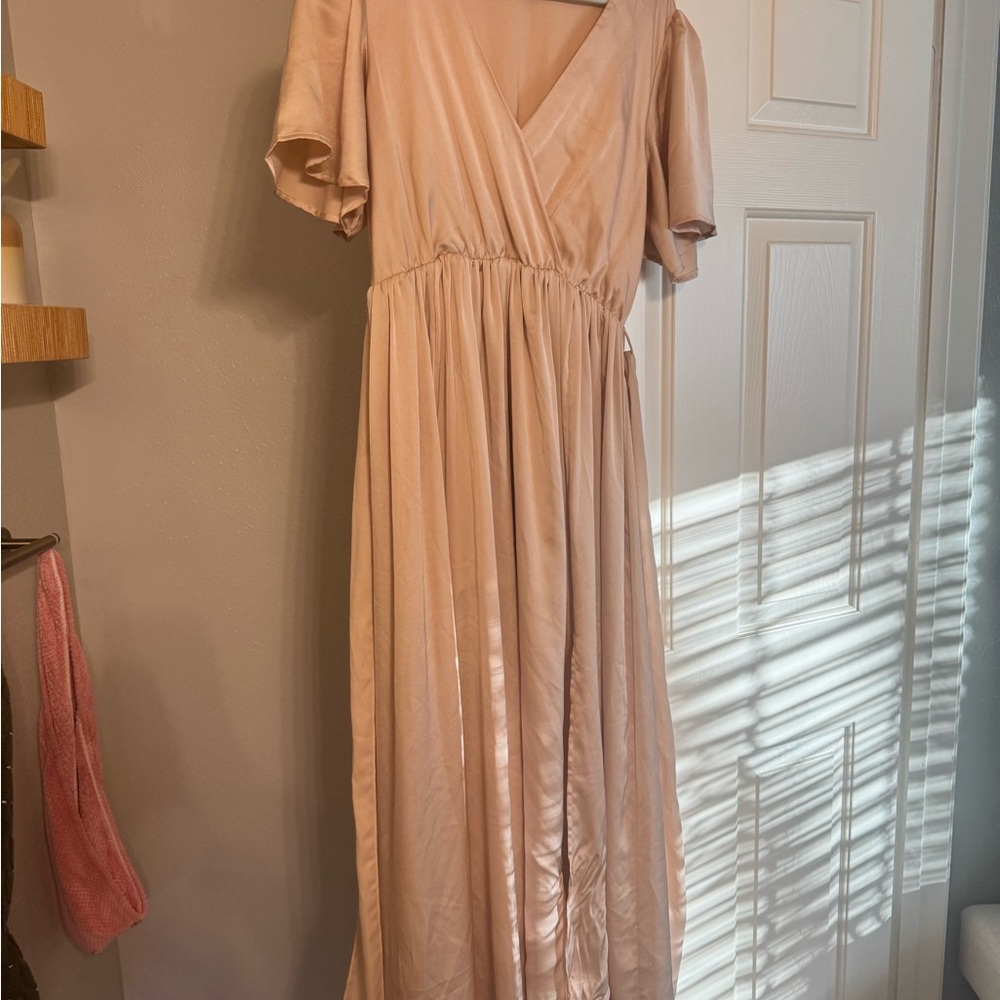 Baltic Born Blush / Champagne Maxi Dress